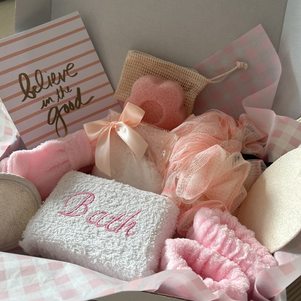Gifts for Mom 🌸✨🎀 Blush Self-Care Bath Ritual Set